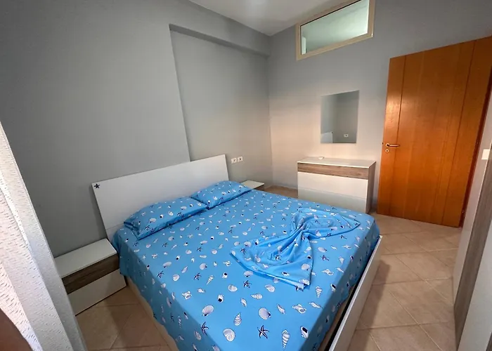 Adrian's Апартаменты